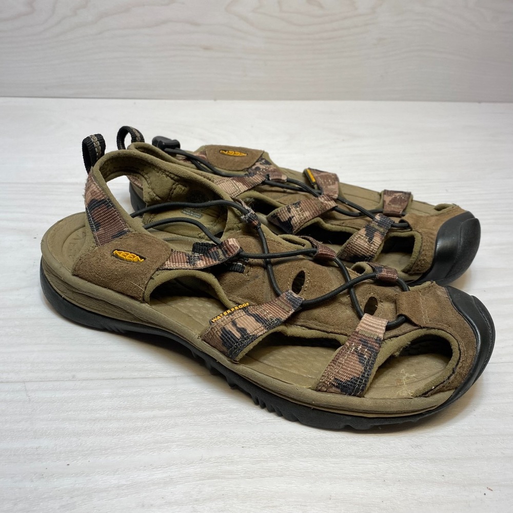 Keen Newport H2 Waterproof Trekking Sandals Womens Size 8 Brown Camouflage